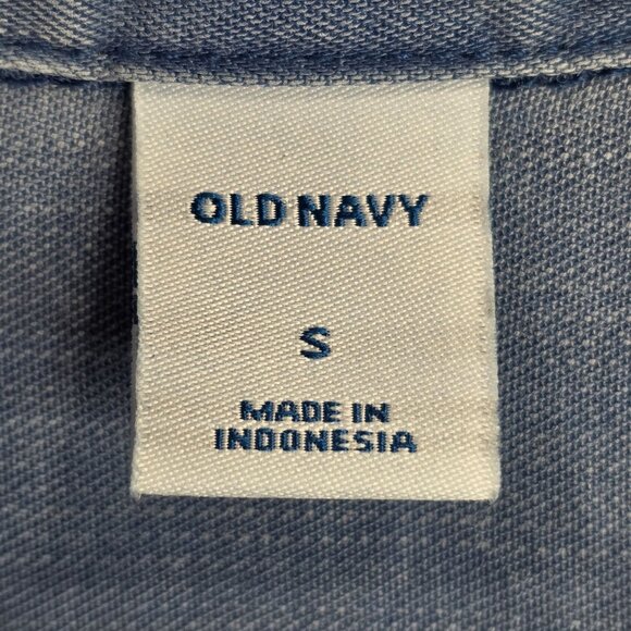 Womens Old Navy Chambray Blue Tencel Button Down Shirt Long Sleeve Size S - Picture 2 of 7